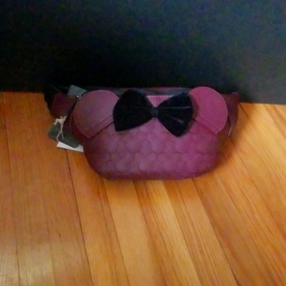 Loungefly Minnie Mouse FANNYPACK